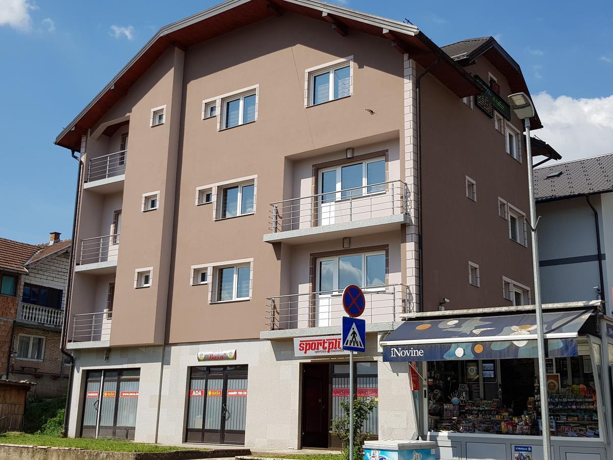 Отель Pansion Basa Ustikolina Экстерьер фото